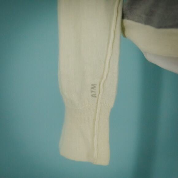 ATM Anthony Thomas Melillo Size Medium M Gray Ivory Merino Wool V Neck Sweater - Picture 2 of 7
